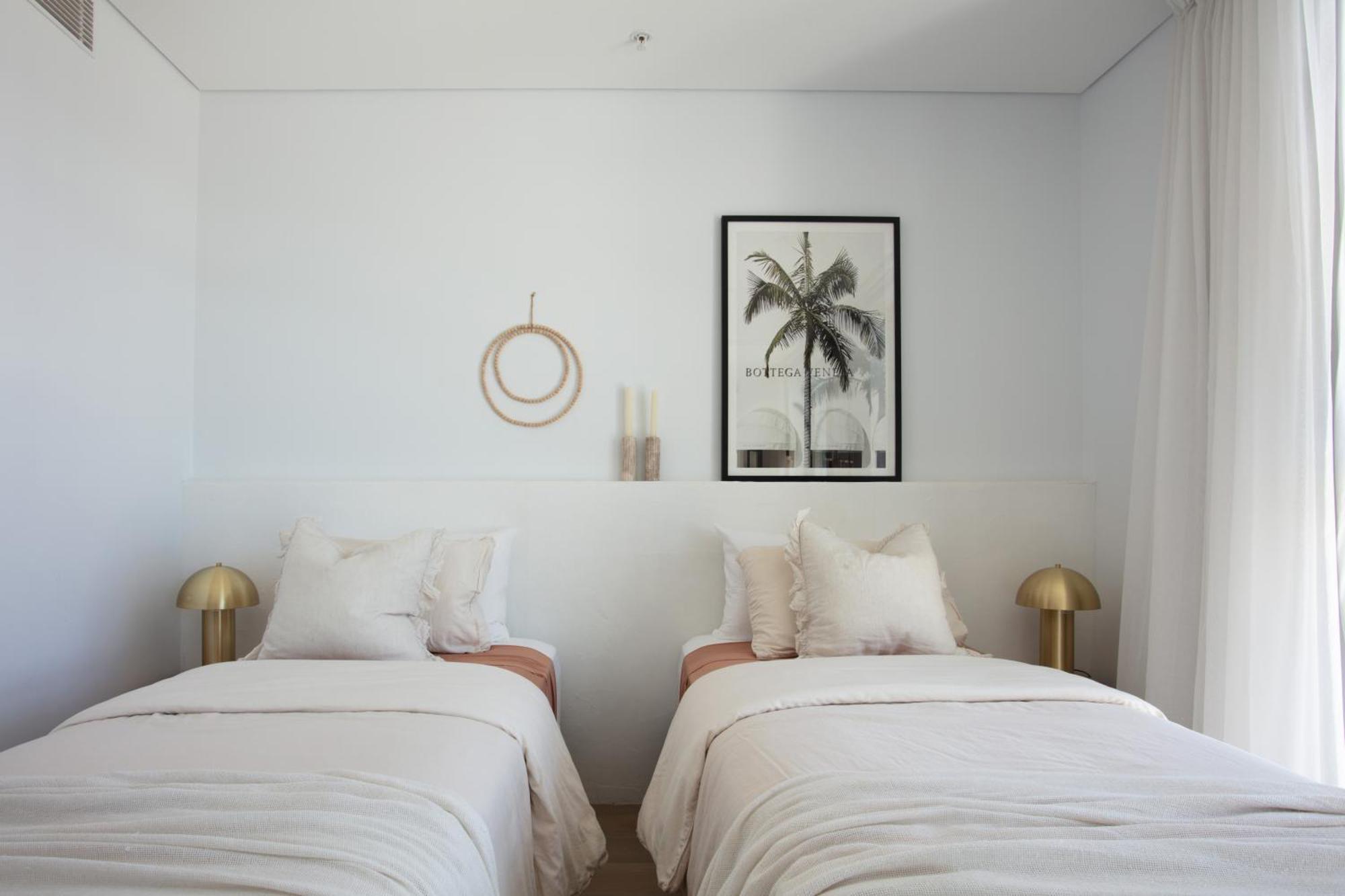 Sol - Luxury 3 Bedroom In Kirra *